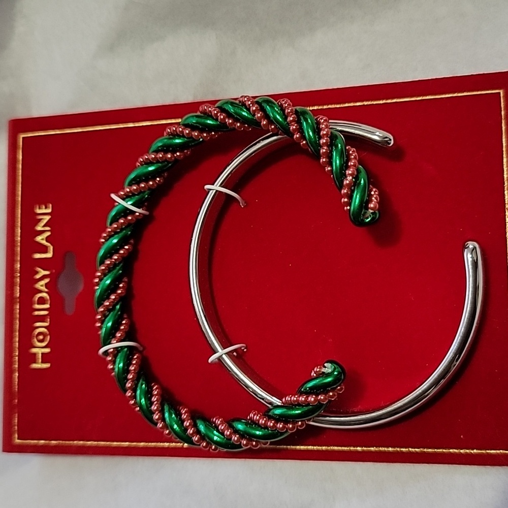 Nwt 2 Holiday Lane Swirl Bangle Duo Bracelets Silver & Christmas Ornament Style